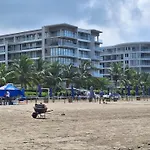 Cartagena playa uso exclusivo Serena del mar